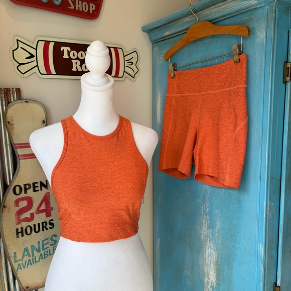 Outdoor Voices Mustang Orange Workout Set - Picture 15 of 16